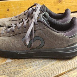 Five-ten Mountain Bike Shoes Size 10